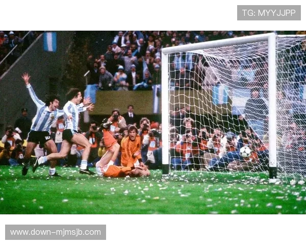 足球世界杯官网介绍历史沿革与精彩瞬间回顾足球盛事 足球世界杯官网介绍历史沿革与精彩瞬间回顾足球盛事