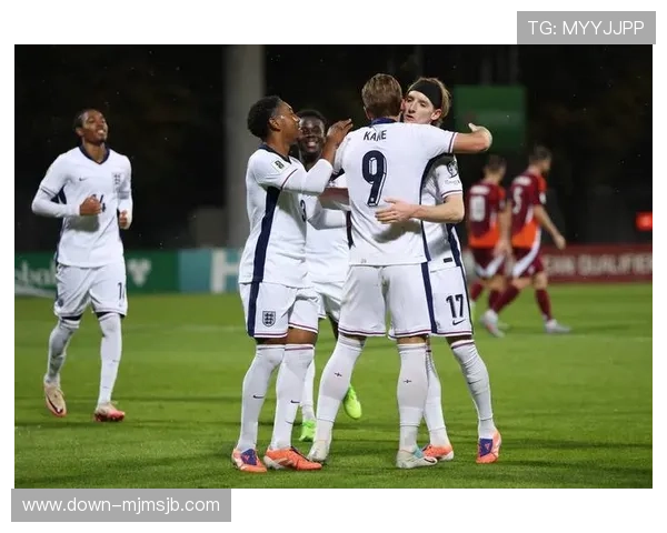 2026年世界杯欧洲区预选赛积分榜排名全景,揭示各国家队晋级形势与潜在竞争格局 2026年世界杯欧洲区预选赛积分榜排名全景,揭示各国家队晋级形势与潜在竞争格局